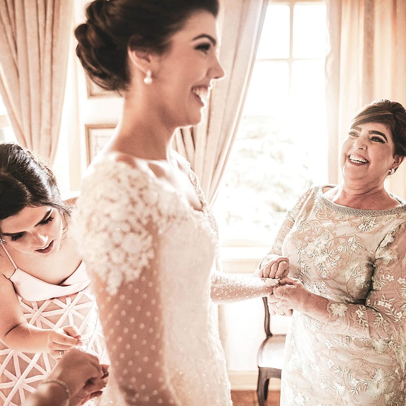 mothers dresses with bride